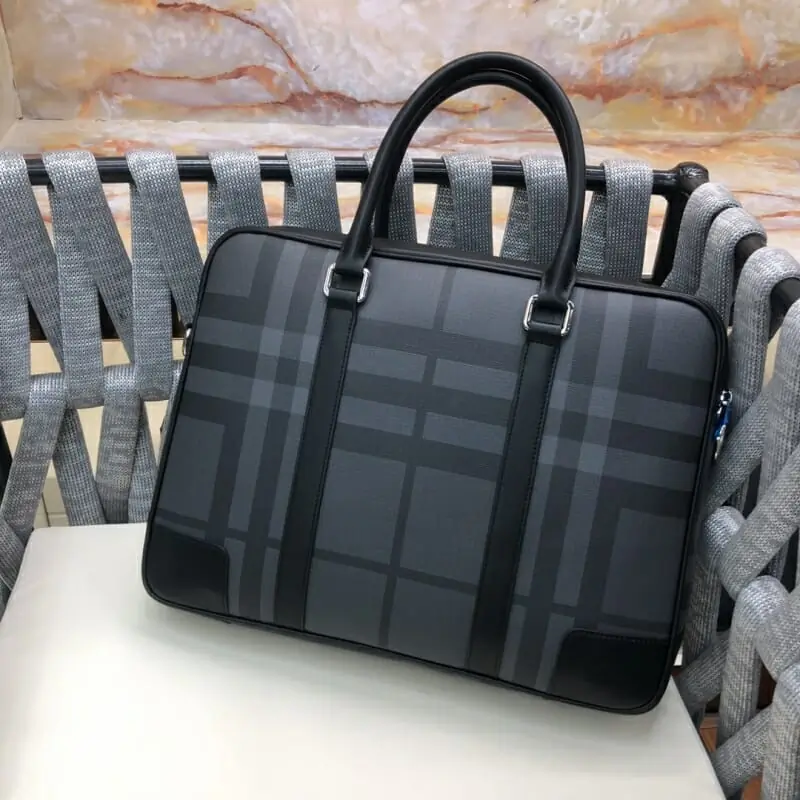 burberry aaa homme sac a main  s_12531011